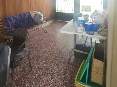 Casa en Alquiler en Banfield, $ 1.100.000
