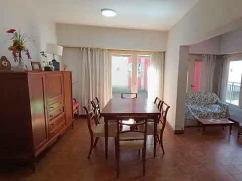 DEPARTAMENTO TRES AMBIENTES, SAN CARLOS.
