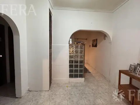 Depto Tipo Casa 4 ambientes con 2 baños