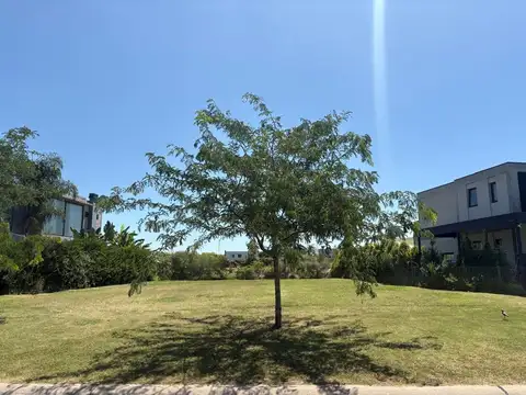 Terreno en Venta en Puertos - Barrio Marinas, USD 165.000