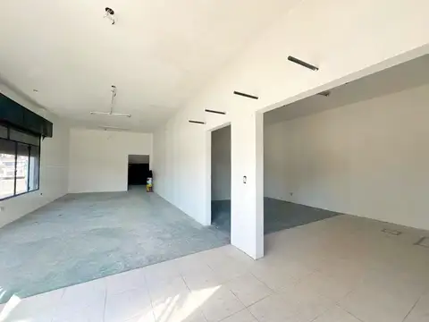 Local en Alquiler en Valentín Alsina, $ 2.000.000