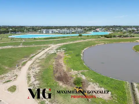 Terreno en Venta 25  mts Frente