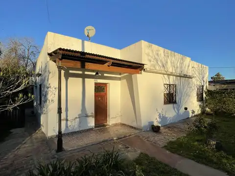 VENTA / CASA / TRES SARGENTOS / CARMEN DE ARECO