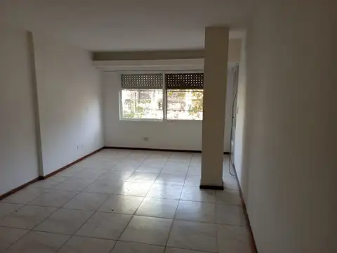 Rondeau 1144 , Piso 1