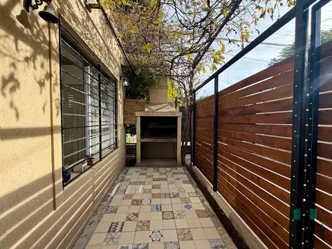 Depto Tipo Casa en Venta 6 años