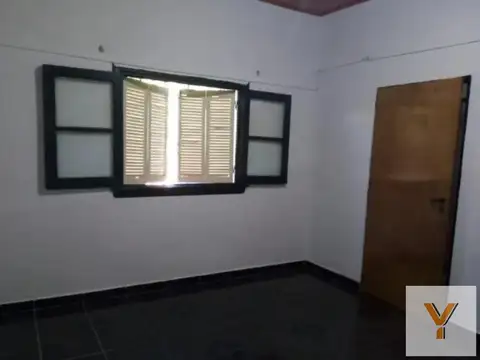 Casa en venta - 1 Dormitorio 1 Baño - Almirante Brown