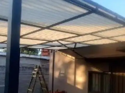 Burgos Perez e/ Intendente Perrando y Berlin