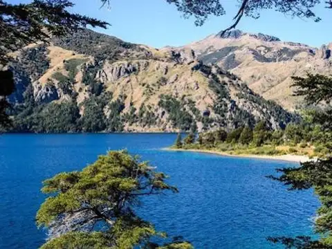 Terreno en Villa Lago Meliquina