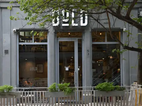 SE VENDE FONDO DE COMERCIO/LICENCIA CAFETERIA 