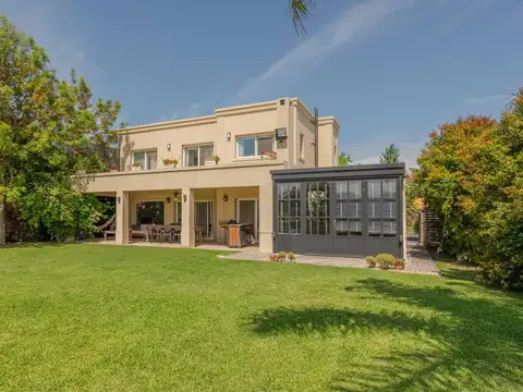 Casa en Venta de 4 dormitorios