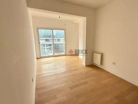 Oficina en Alquiler en Complejo 46 Plaza, $ 800.000