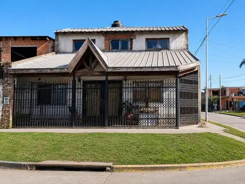 Casa En Venta en Los Polvorines