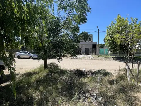 Terreno en Venta 20  mts Frente