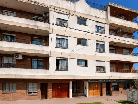 Venta. San Miguel. Guemes 1164. Departamento. 2 amb c/ cocina separada