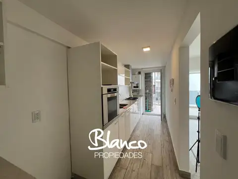 Departamento en Alquiler con 1 cocheras