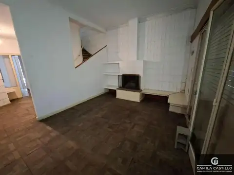 Depto Tipo Casa en Venta 60 años