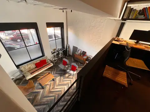 Vicente López: Único PH en 3 Plantas. Modernizado por Conocido Estudio de Arq