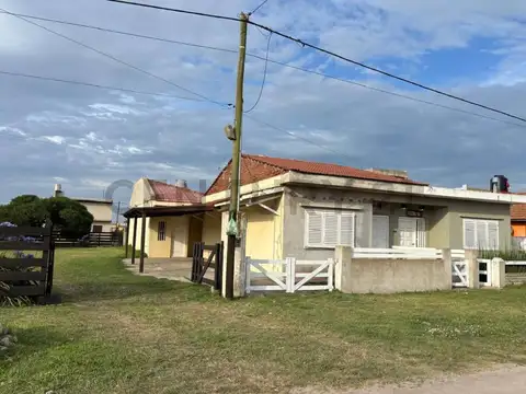 Vendo complejo de cabañas en Santa Helena.