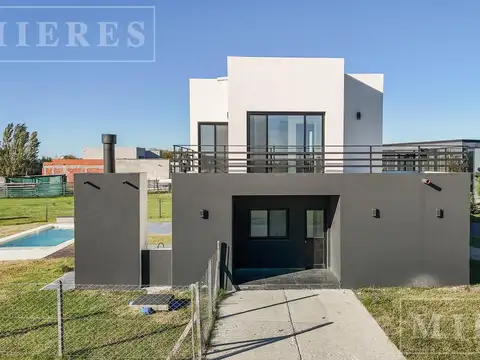 Casa en Venta en San Sebastián, USD 250.000