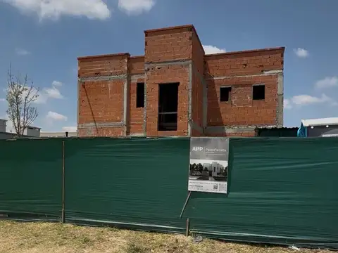 Casa Prados del Oeste