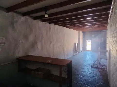 ALQ LOCAL 50M2 EN TIGRE