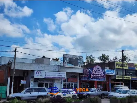Local a la venta en Avenida Victorica, Moreno Centro