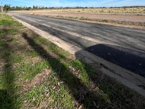 Lote en venta- Calle Pillahuinco al 600, Barrio Acequias del Aire, Roldán.