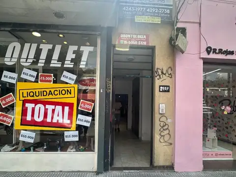 Locales en Venta a mts de la estación de Burzaco