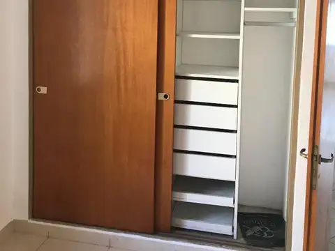 Local en Venta en Burzaco, USD 690.000