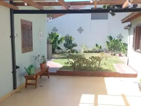 Local alquiler por hora, con parque