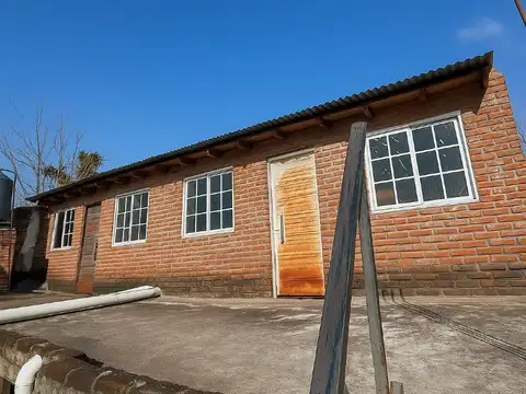 Casa en Venta en Francisco Alvarez, USD 60.000