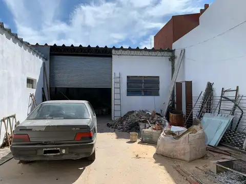Galpon en Venta 26  mts Frente