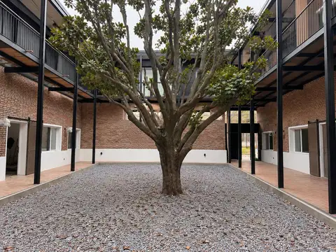 ALQUILER COMPLEJO DE OFICINAS CORPORATIVO