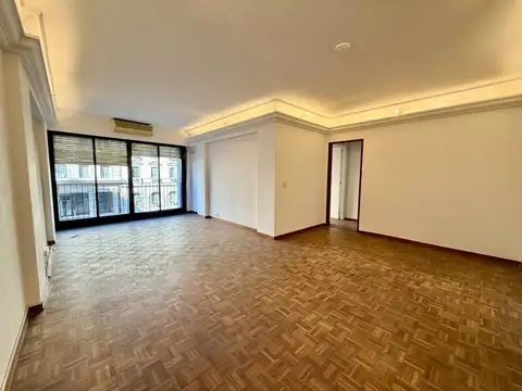 Venta Departamento 5 ambientes en Caballito