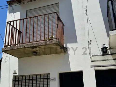 Cesar Malnatti 400, Piso 0