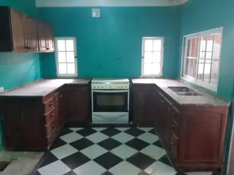 Casa en Venta en Burzaco, USD 100.000