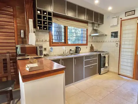 Casa en Venta en Mar de las Pampas, USD 160.000