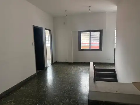 Galpón en Alquiler en Caseros, Partido de Tres de Febrero