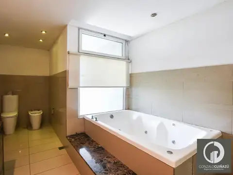 Casa en Venta en Fisherton, Rosario