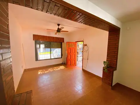 Casa en Venta en San Fernando Vías  /  Centro, USD 120.000