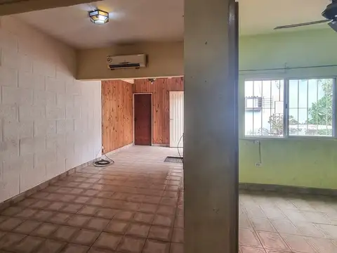 Casa en Venta en Villa Lynch, USD 55.000