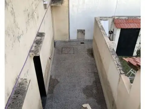 Depto Tipo Casa 2 ambientes con 1 baño