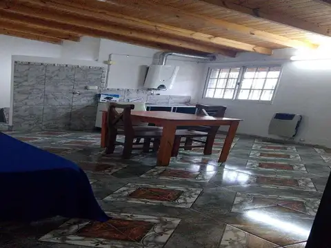 Departamento en Alquiler con 3 cocheras