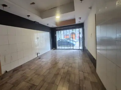 Local comercial en Alquiler 28 m2 Lanus Oeste