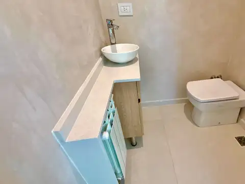 BARRIO NAON 4 AMB 131 M2 PATIO ESTRENAR CATEGORIA