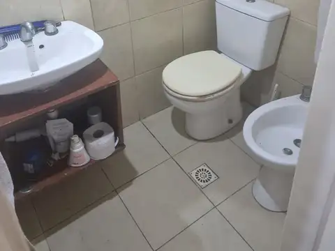 Depto Tipo Casa en Venta en Villa del Parque, USD 125.000