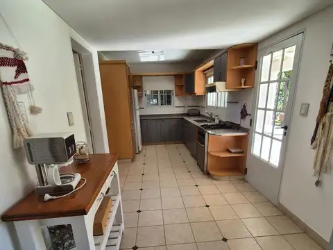 Casa en Alquiler en Ezeiza, USD 1.800