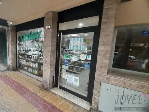 Local en alquiler, centro comercial de Villa del Parque