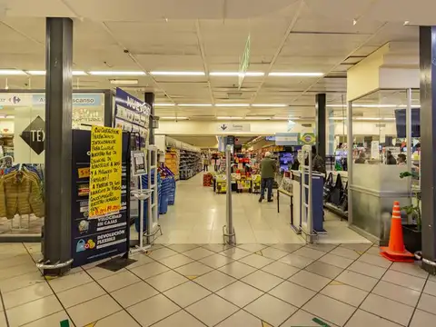LOCALES CARREFOUR