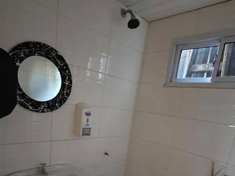 Casa en Alquiler con 1 cochera